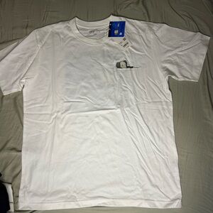 Kaws drowning elephant Sz L new